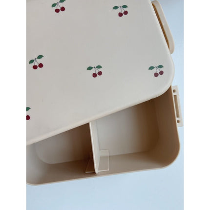 Konges Slojd Lunchtrommel Cherry Blush koop je bij Babywinkel