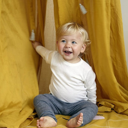 Roommate Klamboe Baby Met Tassels Ochre koop je bij Babywinkel