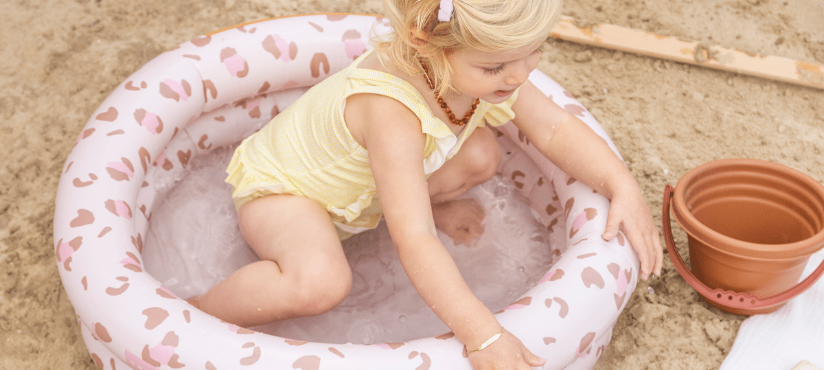 De leukste kinder zwembaden voor zomerse waterpret bij Babywinkel - Babywinkel