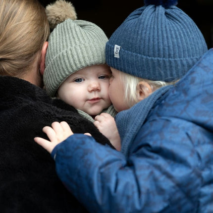 Baby's Only Babymutsje met Pompon Cool Jeans 3 - 36Mnd - Baby's Only - Babywinkel - 8720791359119