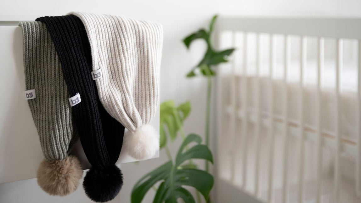 Baby's Only Babysjaal met Pompon Cool Urban Green One Size koop je bij Babywinkel