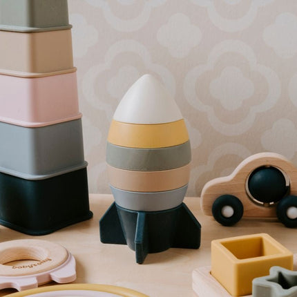 Baby's Only Stapeltoren Raket Earth - Baby's Only - Babywinkel - 8720512364767
