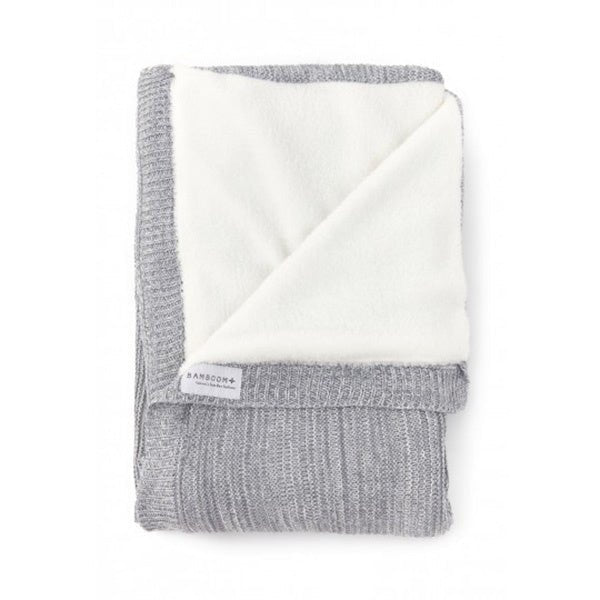 Bamboom Wiegdeken Gebreid Dubbel Teddy Grijs/Wit 75x100cm koop je bij Babywinkel