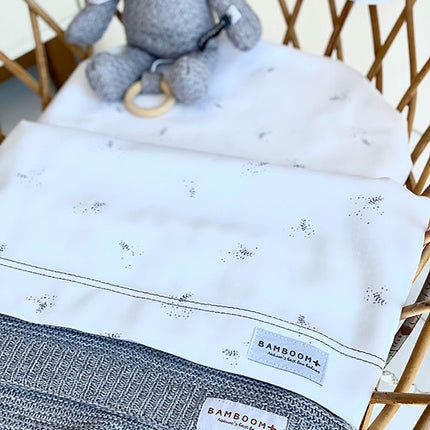 Bamboom Wiegdeken Gebreid Knitted Tog 1.1 Grijs 75x100cm - Bamboom - Babywinkel - 8053306050110