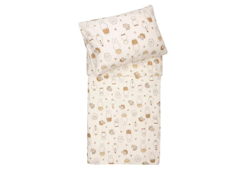Dekbedovertrek met sloop - Nijntje Family Farm koop je bij Babywinkel