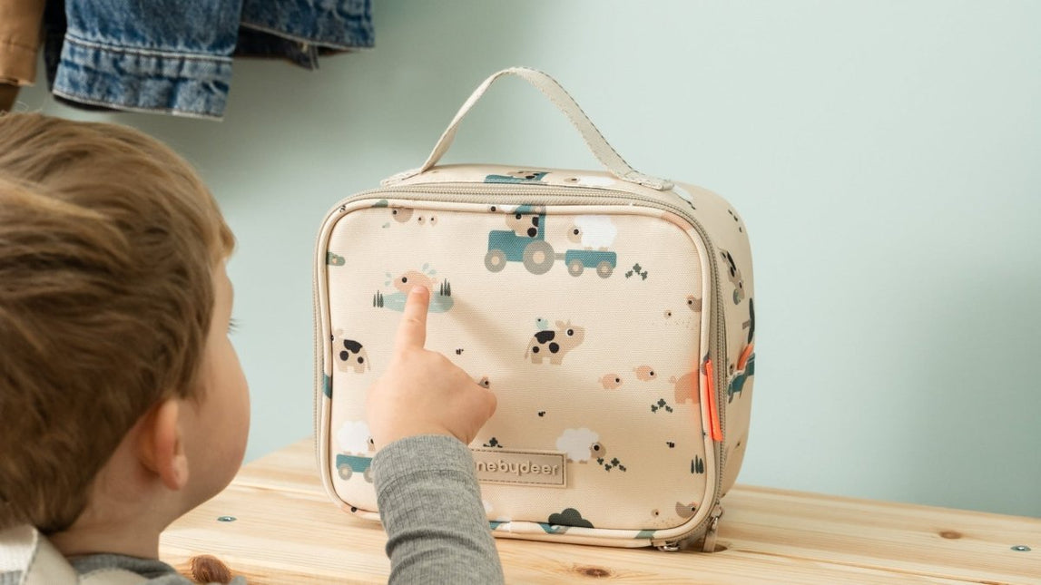 Done By Deer Tiny Thermos Lunchtas Tiny Farm Sand 2,8L koop je bij Babywinkel
