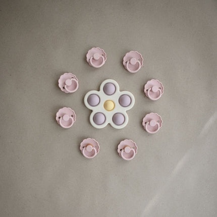 Frigg Speen Maat 2 Daisy Baby Pink/Soft Lilac Silicone 2 - Pack - Frigg - Babywinkel - 5715239022031