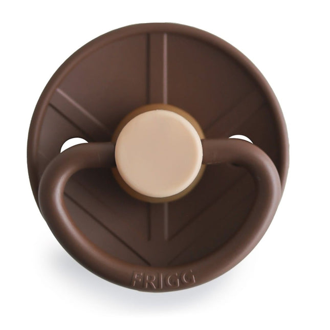 Frigg Speen Maat 2 Little Viking Bjorn Cocoa Latex - Frigg - Babywinkel - 5715239025490