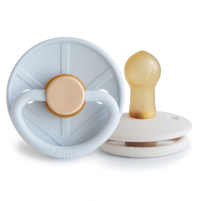Frigg Speen Maat 2 Little Viking Powder Blue/Cream Latex 2St - Frigg - Babywinkel - 5715239026213