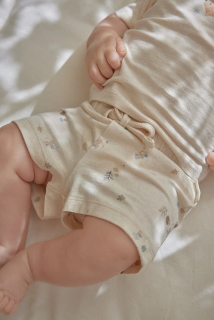Korte broek zand Forest Nature koop je bij Babywinkel
