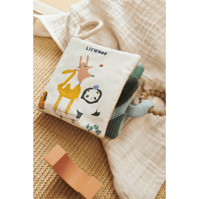 Liewood Fey Around The World Fabric Boekje koop je bij Babywinkel