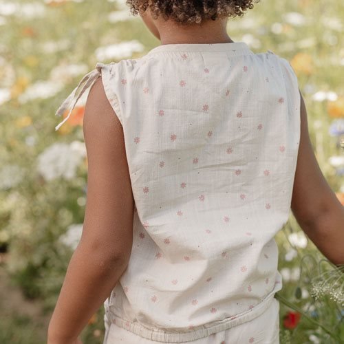 Little Dutch Babyblouse Sand Mouwloos - Babywinkel - 8721122577608