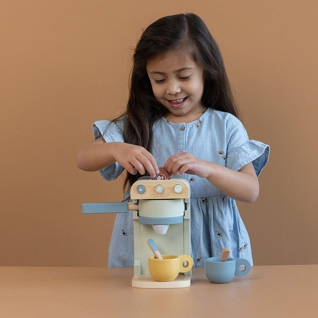 Little Dutch Houten Speelgoed Koffiezetapparaat koop je bij Babywinkel