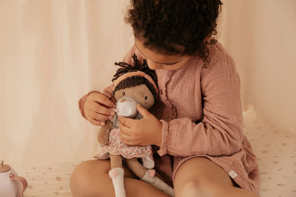Little Dutch Knuffelpop Evi 35cm koop je bij Babywinkel