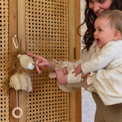 Little Dutch Muziekhanger Leeuw Safari koop je bij Babywinkel