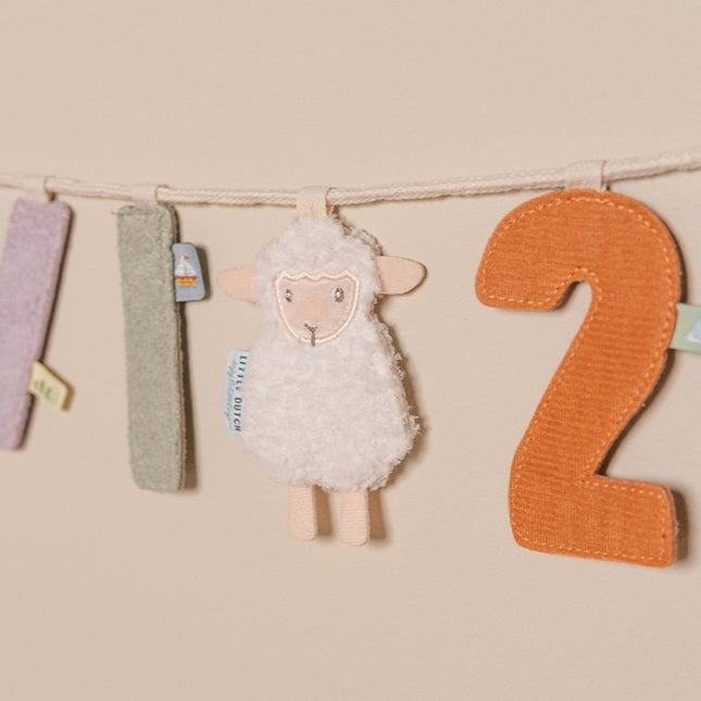 Little Dutch Slinger Element Ornament Schaap koop je bij Babywinkel