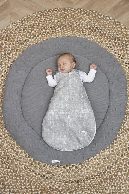Meyco Slaapzak Baby Winter Rond 2 - Delig Fine Lines Grijs - Meyco - Babywinkel - 4054703103304
