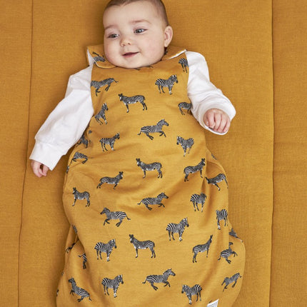 Meyco Slaapzak Baby Winter Rond 2 - Delig Zebra Animal Honey Gold - Meyco - Babywinkel - 4054703101416