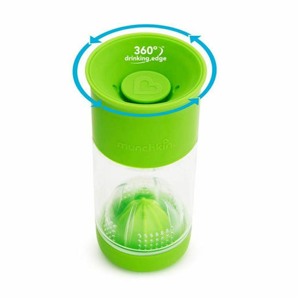 Munchkin Oefenbeker Fruit Infuser Green - Munchkin - Babywinkel - 5019090517836