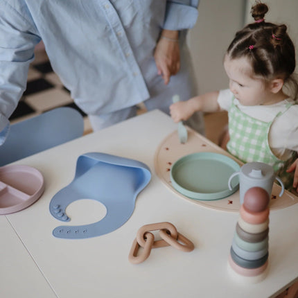 Mushie Babybord Cambridge Blue - Mushie - Babywinkel - 810052467450