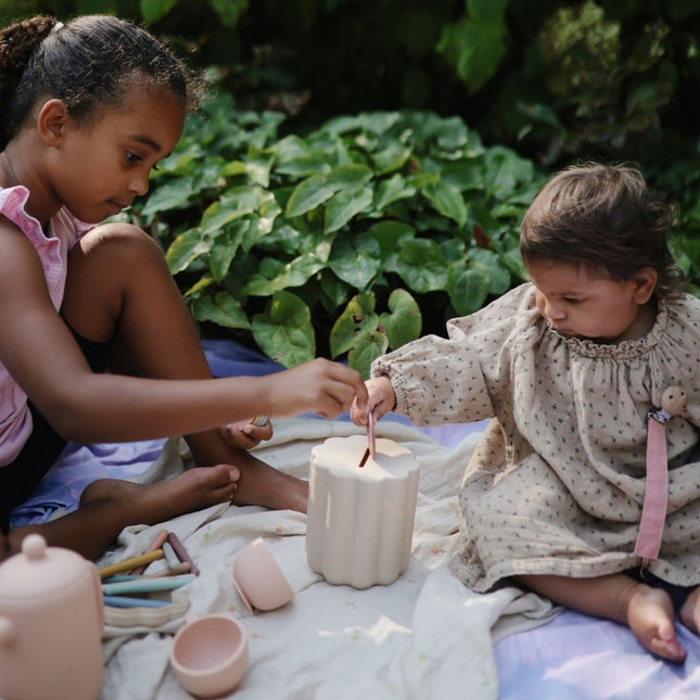 Mushie Vormenstoof Coin & Tube koop je bij Babywinkel