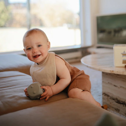 Mushie Educatief Speelgoed Dobbelstenen Blush/Shifting Sands 2st - Mushie - Babywinkel - 810052467375