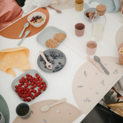 Mushie Placemat Shifting Land - Mushie - Babywinkel - 810052460857
