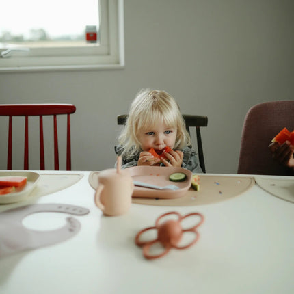 Mushie Placemat Shifting Land - Mushie - Babywinkel - 810052460857