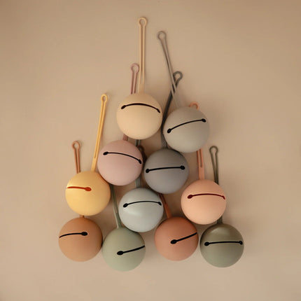 Mushie Speenhouder Siliconen Dried Thyme - Mushie - Babywinkel - 810052460161