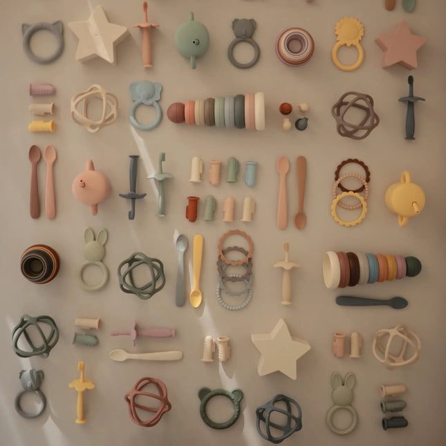 Mushie Tandenborstel Sand/Clay koop je bij Babywinkel