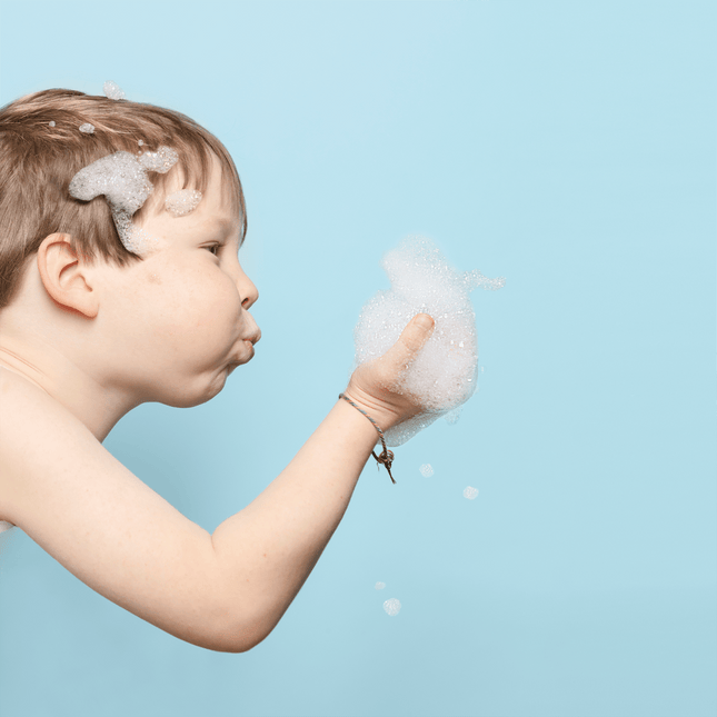 Naif Badschuim Voor Baby en Kids Navulverpakking 500ml - Naif - Babywinkel - 8720254710990