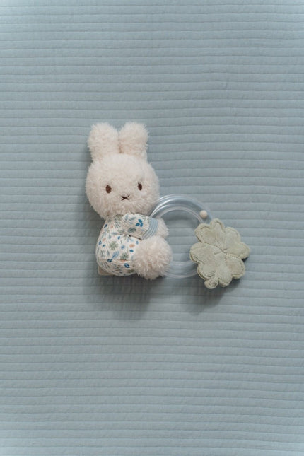 Nijntje Rammelaar Lucky Leaves koop je bij Babywinkel