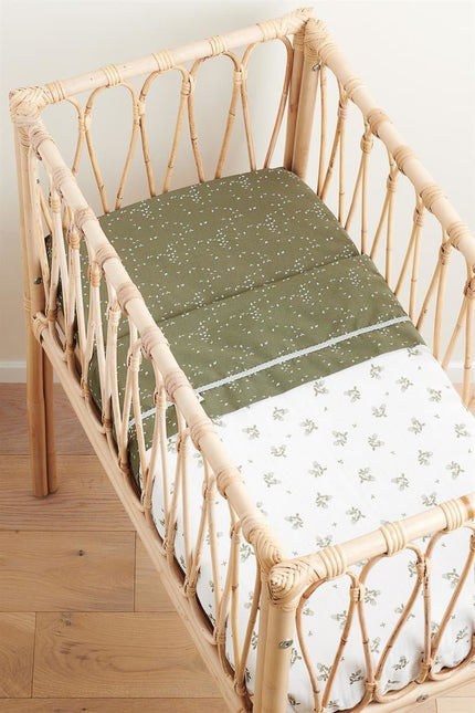 Noppies Wiegdeken Clover Mousseline Omkeerbaar Beetle 75x100cm koop je bij Babywinkel