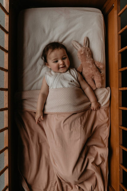 Snoozebaby Wiegdeken T.O.G 1.0 Milky Rust 100x75cm koop je bij Babywinkel