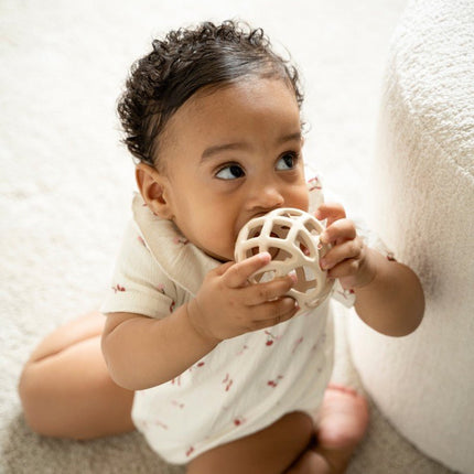 Speelbal urban green/warm linen - 2 - pack koop je bij Babywinkel